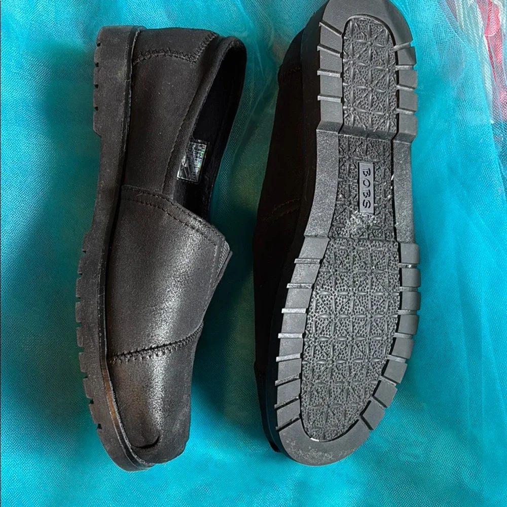 Skechers Bobs Black Loafers Slip-Ons Classic Design - Picture 2 of 3